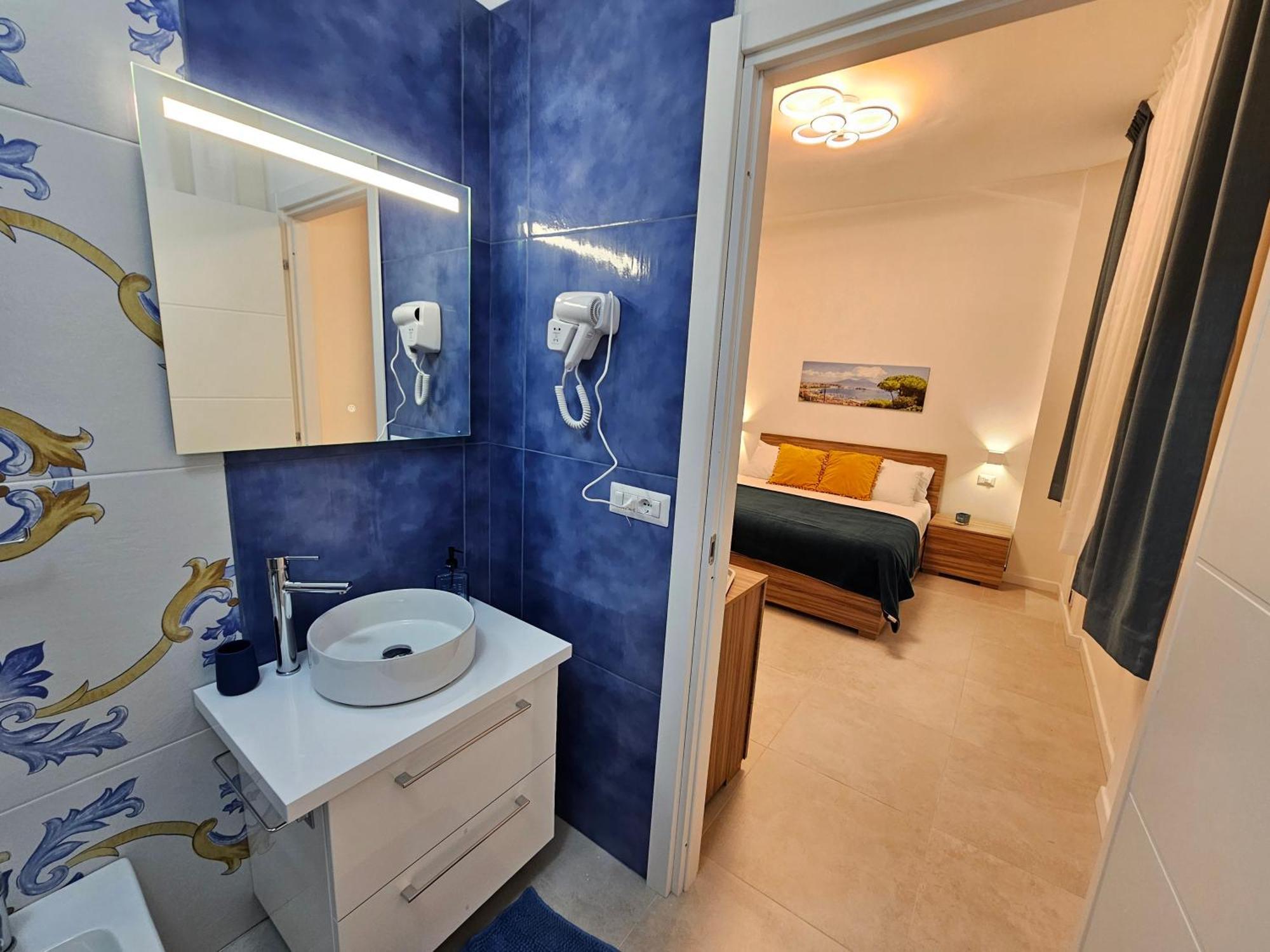 Erminia Suite Napoli Bagian luar foto