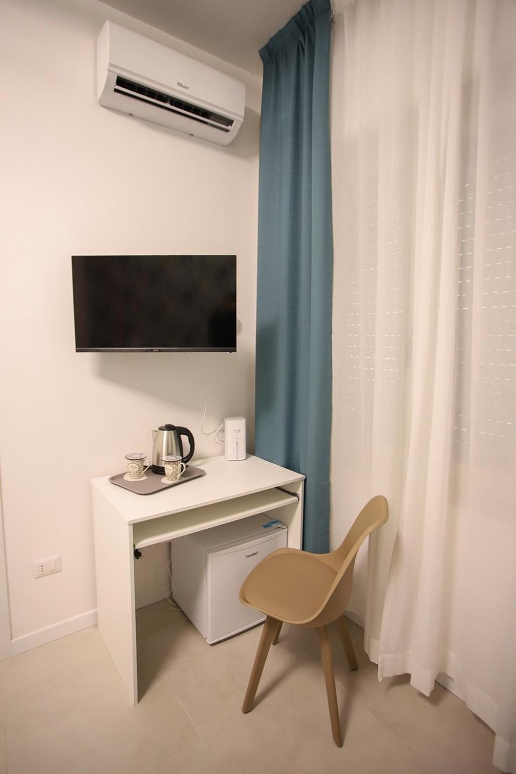 Erminia Suite Napoli Bagian luar foto